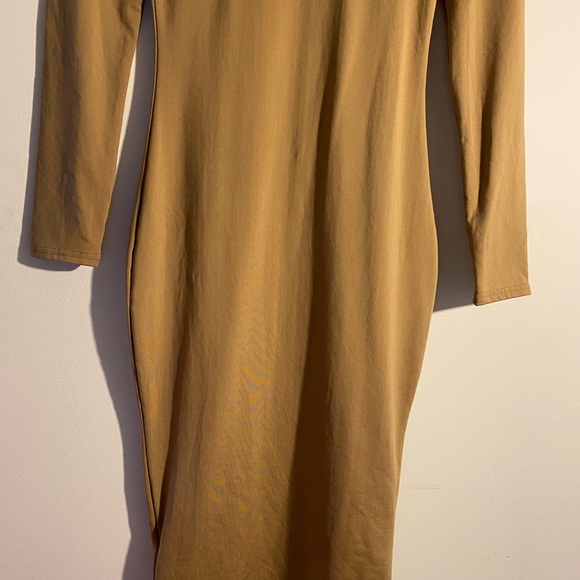 Elegant Tan Long Sleeve Dress - Picture 5 of 5